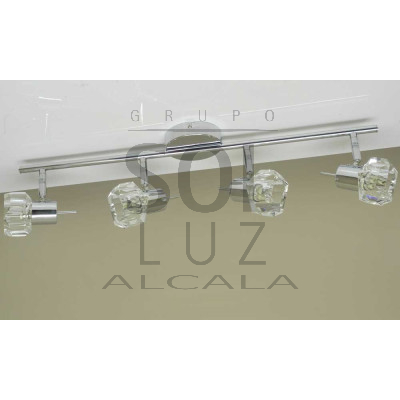 Regleta cromada con cuatro focos orientables y tulipas de cristal