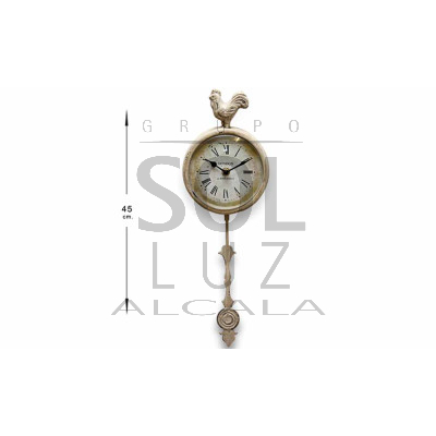 Reloj de metal en blanco